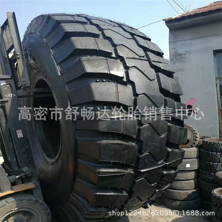 廠家直銷前進(jìn)牌子午線工程輪胎875/65r29 推土機(jī)載重輪胎 鋼絲