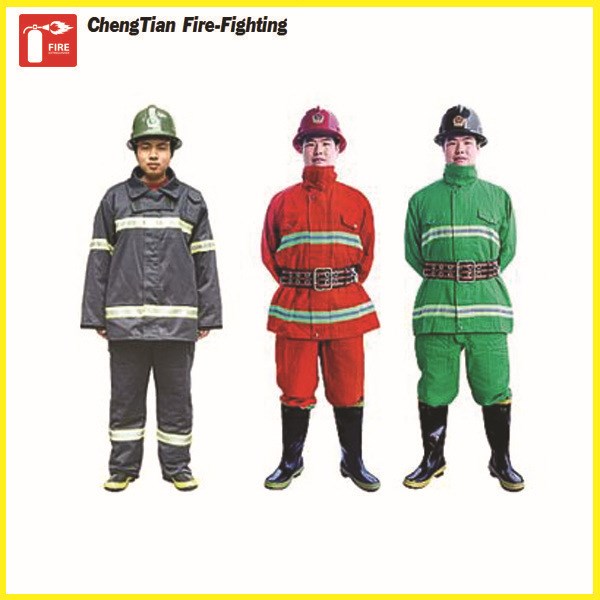 消防服 ： 專用消防服  ；進入火場時穿著的消防服