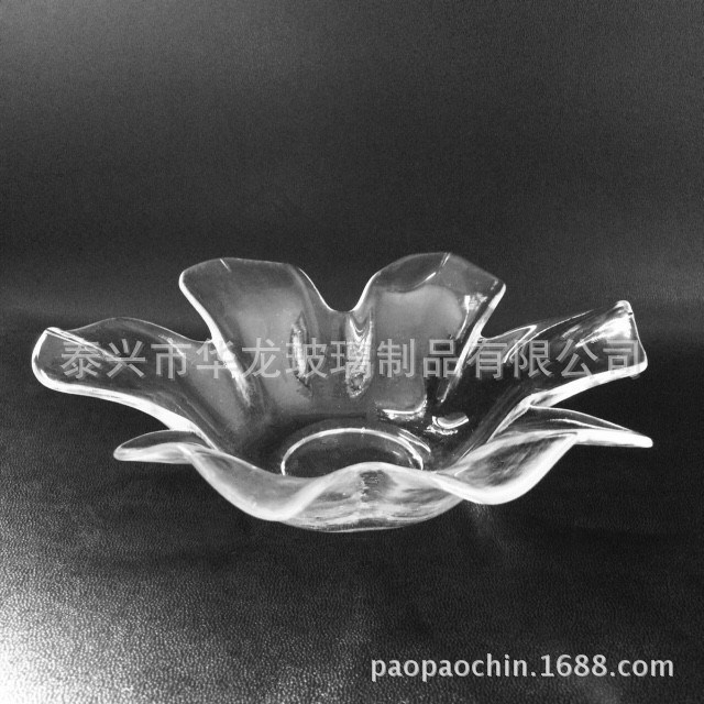 廠家直銷    壓制玻璃   玻璃工藝品   離心機產(chǎn)品   蠟燭臺玻璃