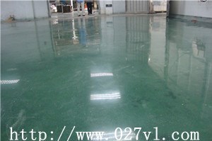 混泥土密封固化劑，水泥滲透劑，兼具環氧地坪與金剛砂地坪之優點