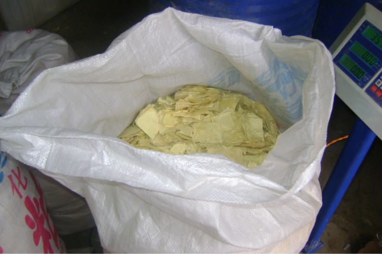 提供可以做紡紗無紡布毛氈漿粕漿泊的芳綸短纖維