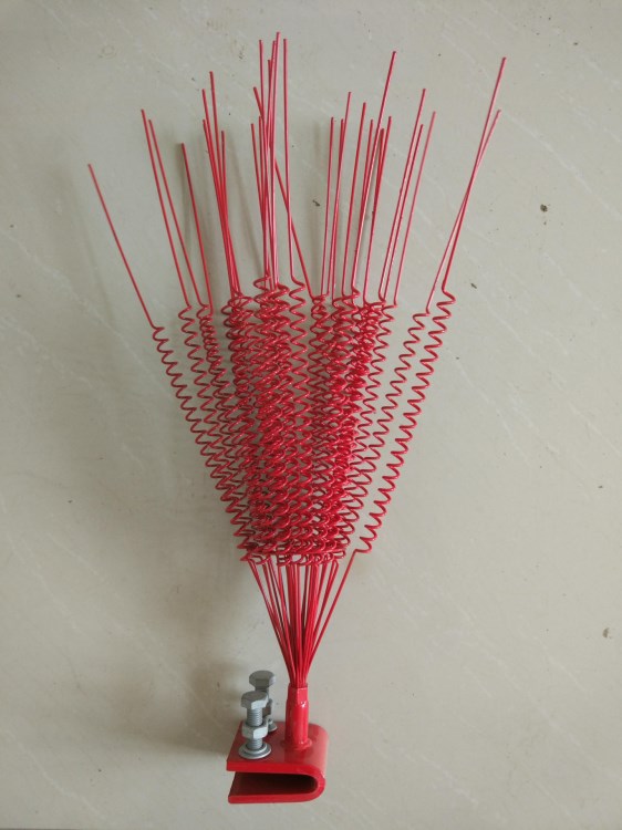 廠家直銷各種防鳥刺，驅鳥器，均壓環等各種防鳥設備