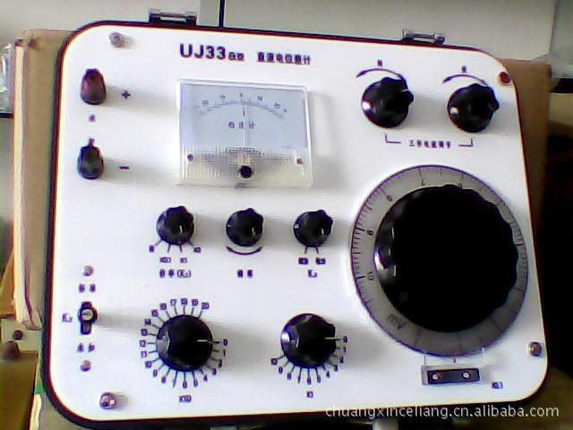 UJ33A型直流電位差計