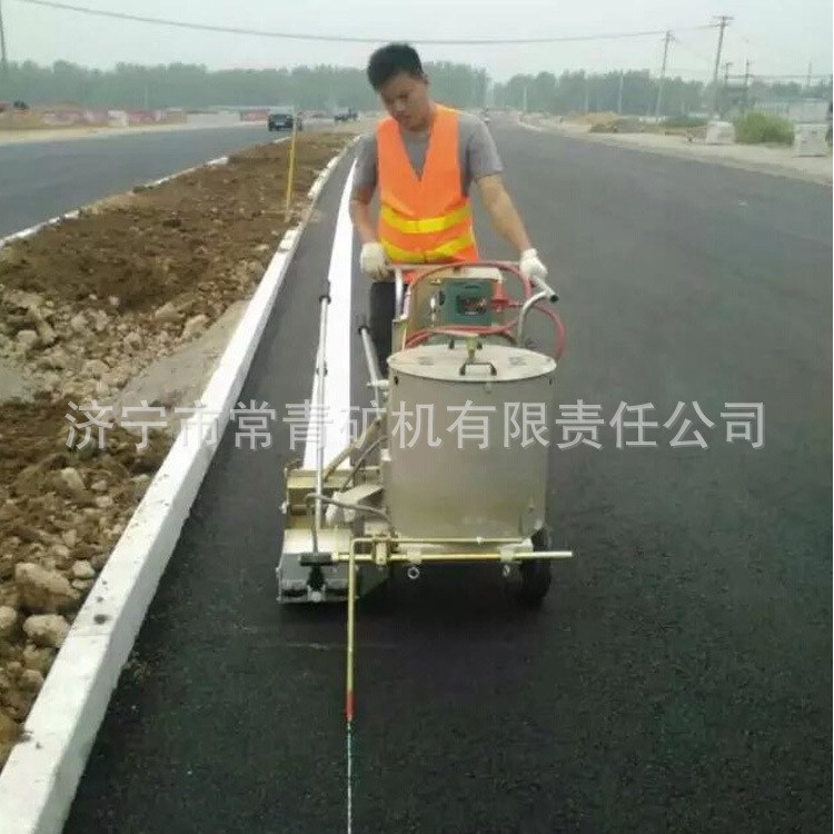 常青機械供應熔化熱熔道路劃線涂料設備 熱熔釜雙缸液壓熱熔釜