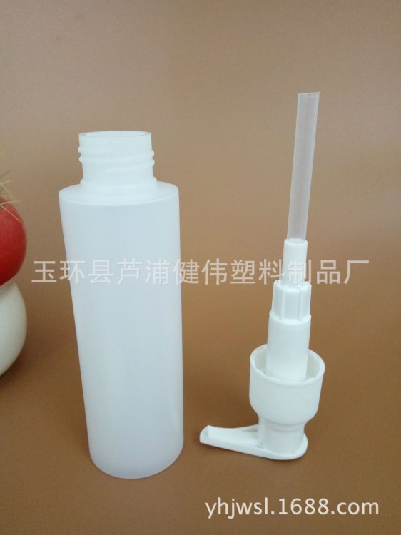 厂家批发100ML半透明塑料乳液泵瓶  化妆瓶分配器 液体分装瓶包装