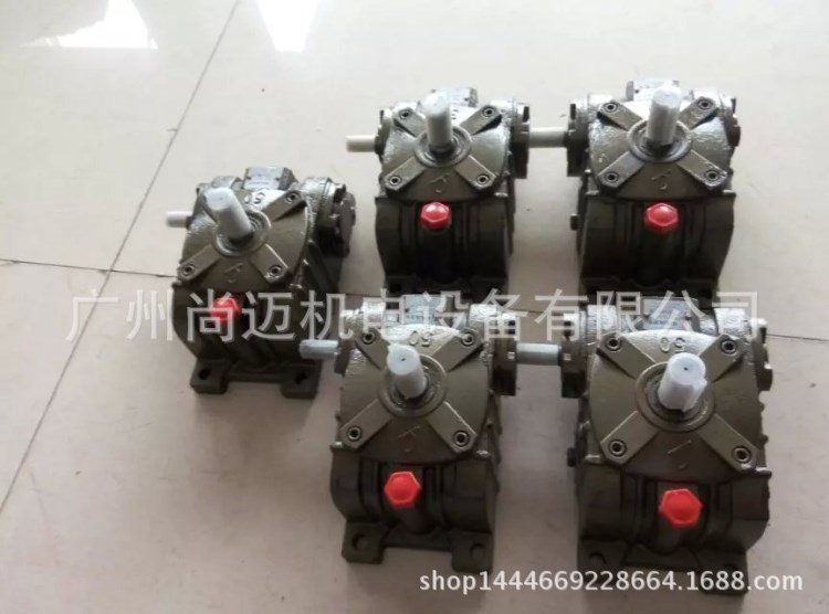 惠州渦輪蝸桿減速機WPO50  減速比1/10  A/B/C裝配形式  銅蝸輪