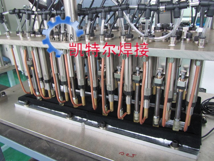 供應(yīng)門板熱鉚模具,門板熱鉚焊接機(jī)，保定門板焊接設(shè)備