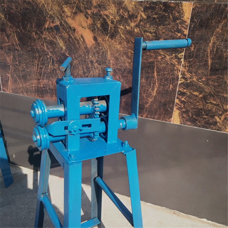 直銷(xiāo) 鋁皮施工壓邊機(jī) 鍍鋅板滾邊機(jī) 鐵皮保溫咬邊機(jī) 手動(dòng)壓線機(jī)