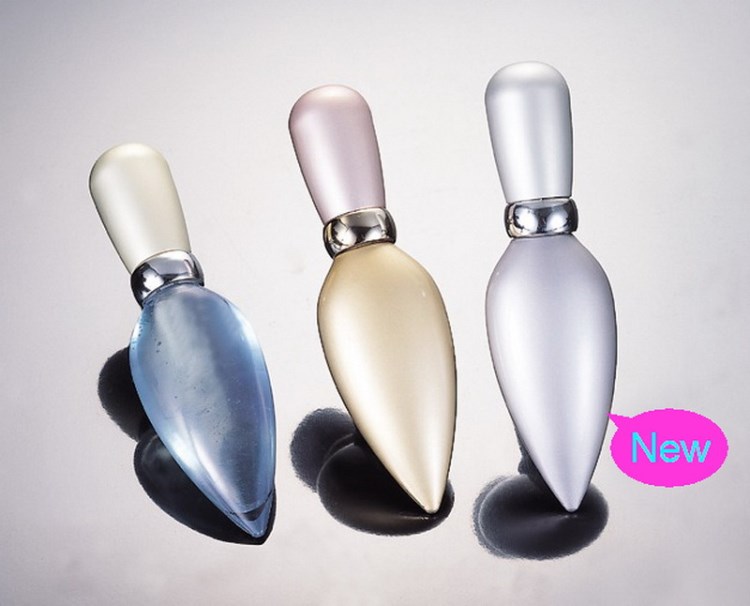 18ml 樹葉形唇彩瓶、唇蜜瓶  有質(zhì)感   款式新穎