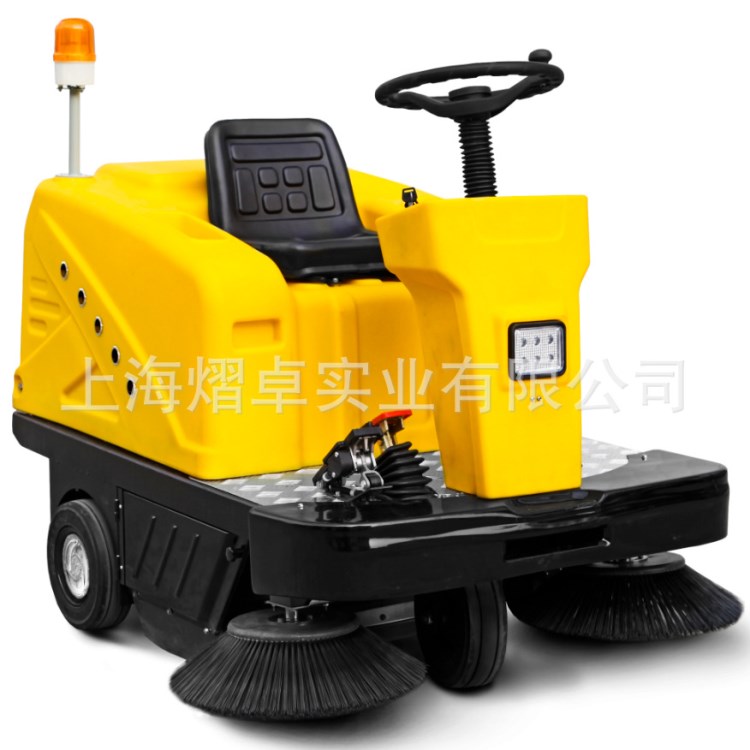 蘇州工業(yè)廠房用駕駛式電動吸塵清掃車小區(qū)物業(yè)保潔用掃地車明諾牌