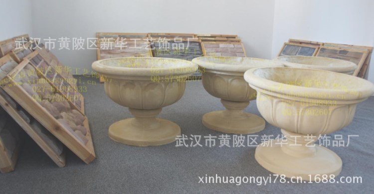 廠家大量出售砂巖花盆 樹脂花缽 來圖定做玻璃鋼花盆