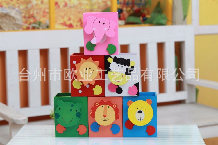 動物筆筒 卡通創(chuàng)意多功能木質(zhì)帶夾子筆筒工藝禮品