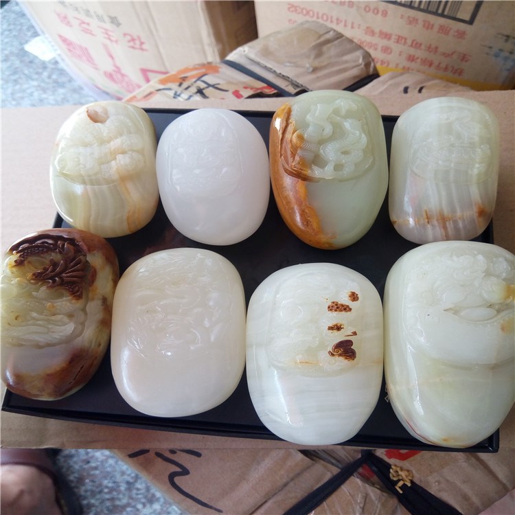 精品雕刻多款天然阿富汗白玉手把件會(huì)銷禮品饋贈(zèng)佳品玉石廠家特惠