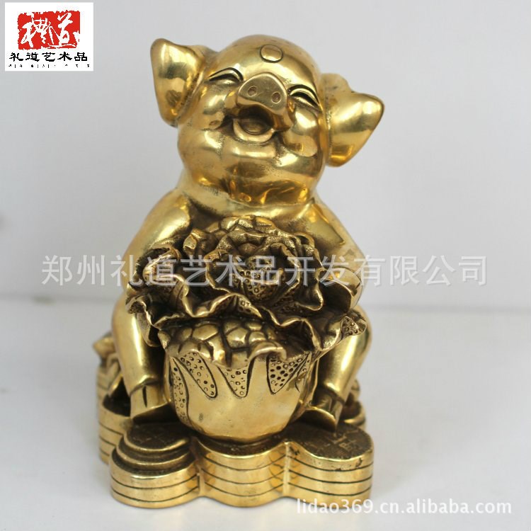 批發(fā)金屬工藝品精致風(fēng)水銅器白菜豬百財(cái)豬招財(cái)納福創(chuàng)意家居擺件