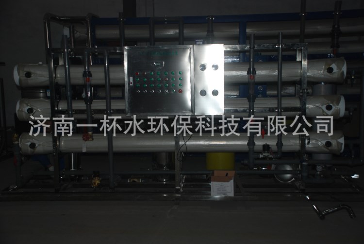 RO-10000單級反滲透設(shè)備   商用機(jī)設(shè)備   水機(jī)設(shè)備