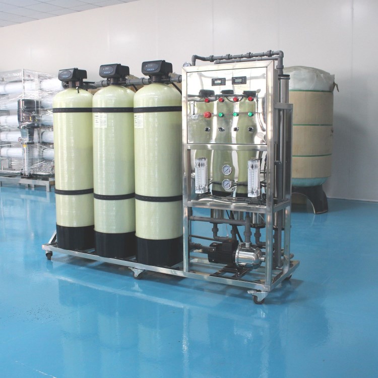 1噸單級RO反滲透水設(shè)備BK2000A工業(yè)水機