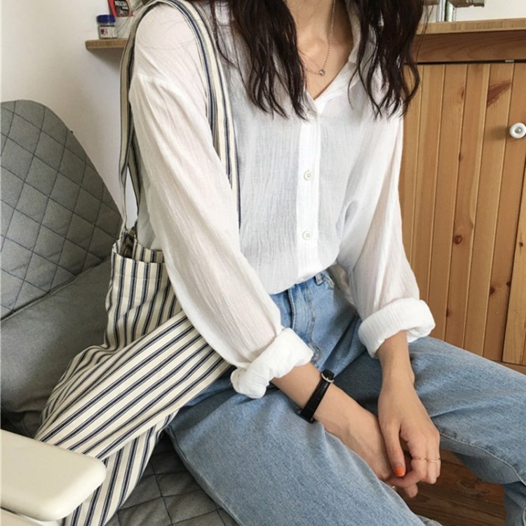 韓國 2018秋裝新款褶皺棉麻長袖女裝襯衫防曬 廣州十三行批發代理
