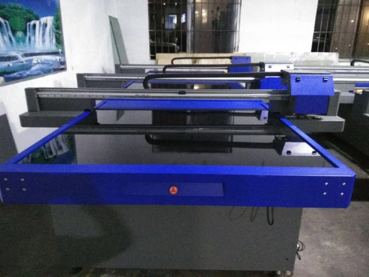定制鐵盒金屬浮雕3d亞克力uv平板機大型彩色印刷機廣告kt板打印機