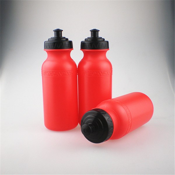 廠家直銷戶外運動水壺500ml，塑料運動水壺