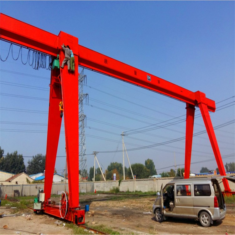 五一優(yōu)惠5噸行車龍門吊   山東門式起重機(jī)械