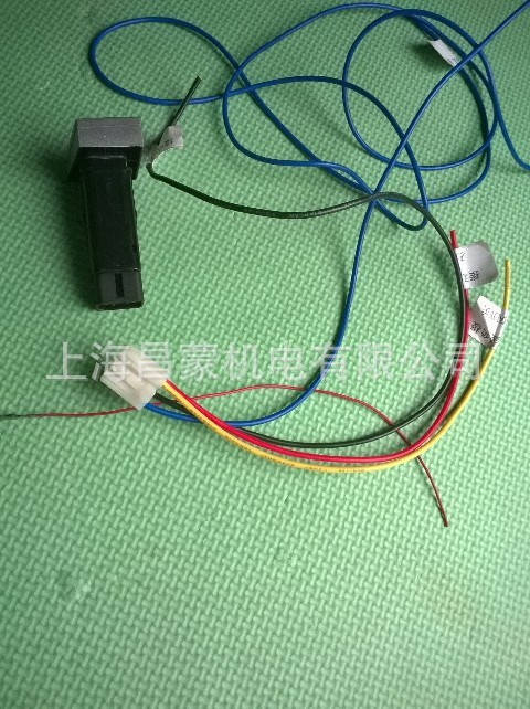 上汽大通V80定速巡航系統線束，需要開關的請聯系客服！