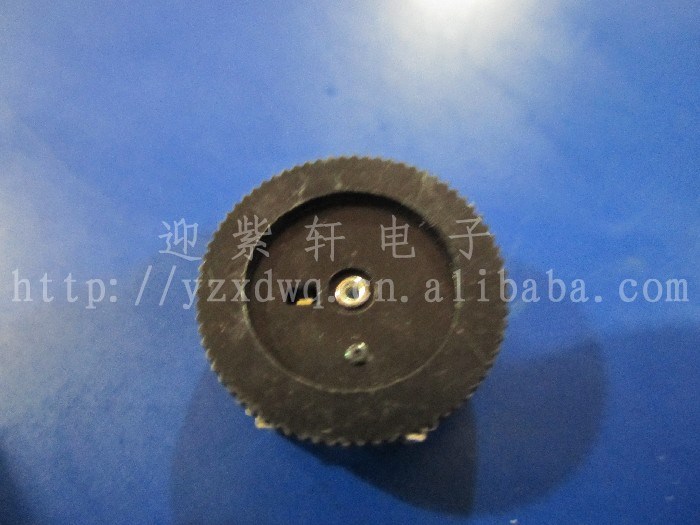 旋轉電位器 收音機用撥盤電位器 16*2mm耳機電位器帶開關