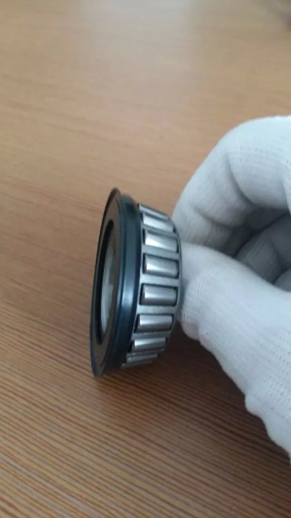 農(nóng)機(jī)皮帶輪軸承L44600