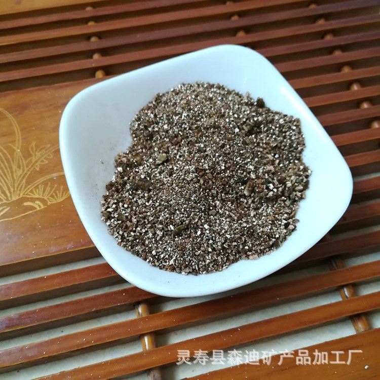 廠家生產(chǎn)直銷蛭石顆粒香包用蛭石顆粒 20-40目蛭石 香包蛭石