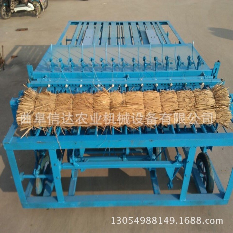 信達定做樹苗專用草氈機 可定做不同的草簾機 稻草編織機