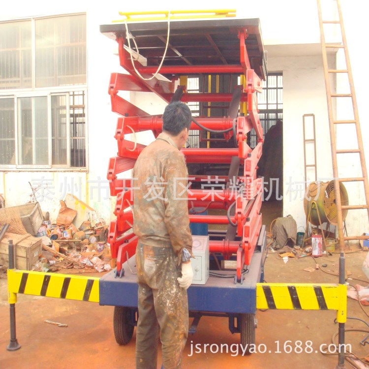 厂家批发高强度小型电动升降台、手动液压升降机、液压升降平台厂