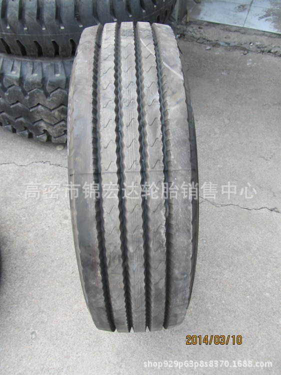 廠家供應(yīng)普利司通平板車輪胎265/70R19.5客車鋼絲輪胎耐磨