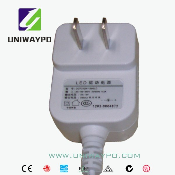 12W 12V 1A開關(guān)電源，電源適配器。CE UL PSE GS ROHS.