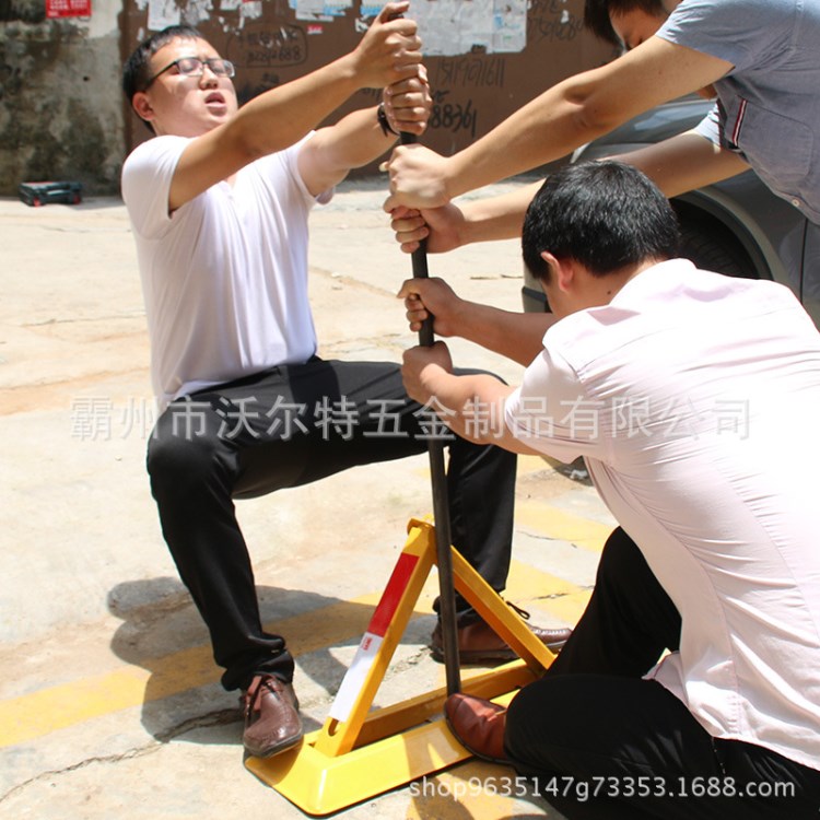 霸州廠家直銷 A型車位鎖 三角形車位鎖 地鎖 車尾鎖 商場(chǎng)車位鎖