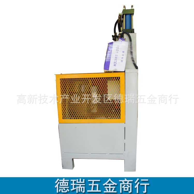 藍沃數控高速液壓沖孔機 自動防盜網不銹鋼方管沖孔機
