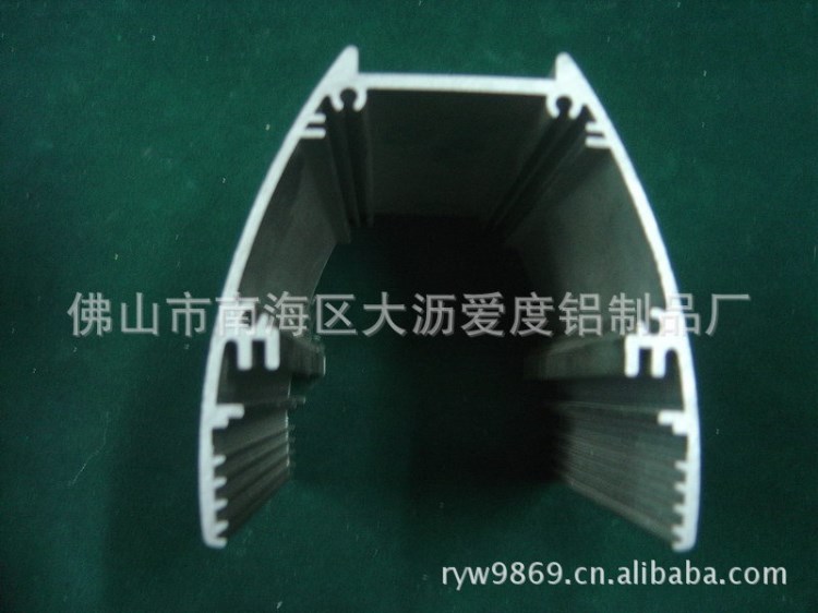 供應(yīng)洗墻燈鋁合金外殼  洗墻燈鋁合金支架  洗墻燈鋁合金燈罩