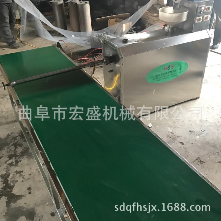 仿手工薯類粉條成型機(jī) 小型粉條機(jī)全自動(dòng)價(jià)格 制南京粉條機(jī)