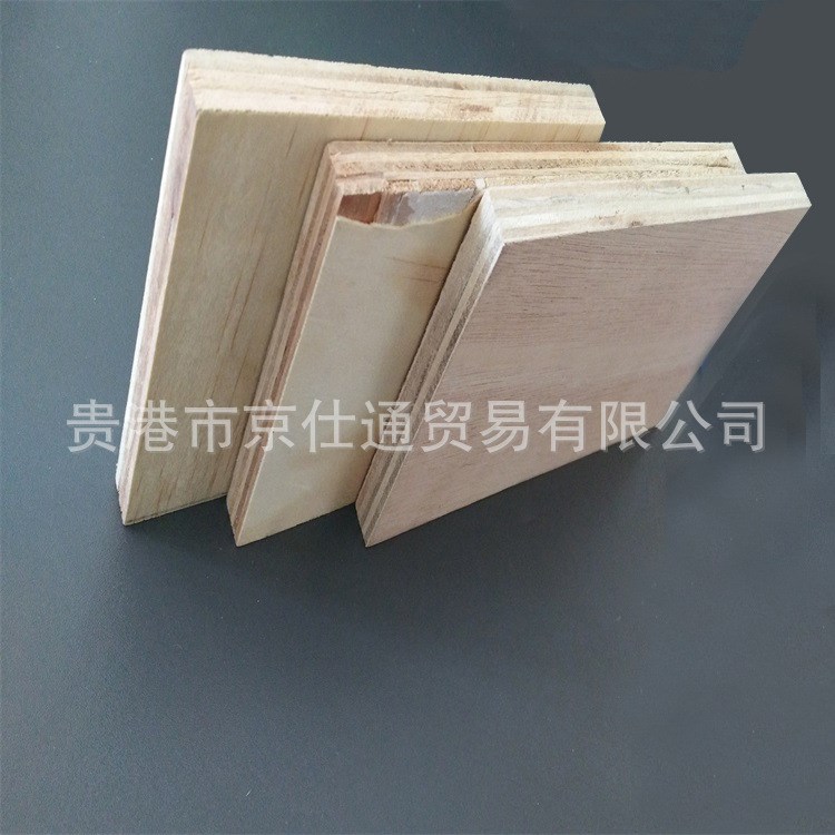 廠家實木多層板包裝板托盤貼桃花芯膠合板桉木板材沙發板包裝箱板