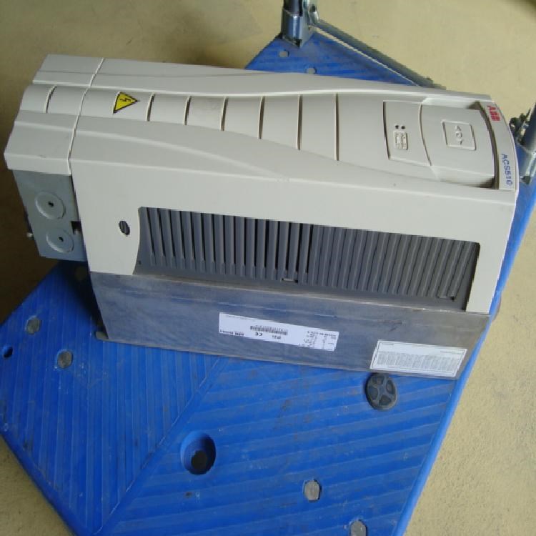 精修7.5KW ABB變頻器ACS510-01-017A-4