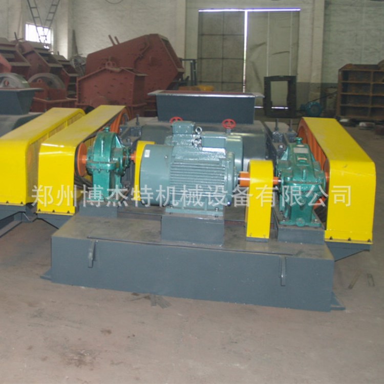 生產成套風化石礦石石料制砂設備 對輥制砂機械 大型對輥式制砂機