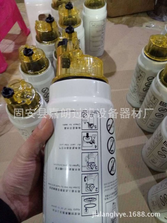 供應(yīng) 612600080088 濰柴燃油濾清器PL420 濰柴燃油濾芯