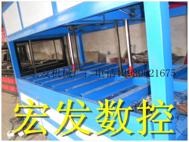 銷售三工位正負壓亞克力吸塑機 廣告字成型機