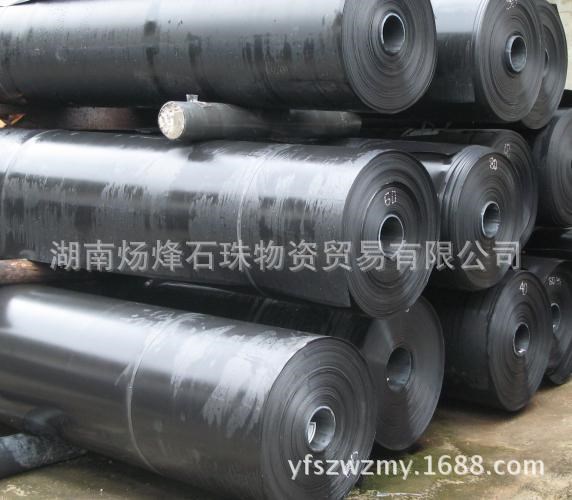 國標HDPE土工膜養(yǎng)殖綠化公路橋梁水庫油庫垃圾填埋防滲專用土工膜