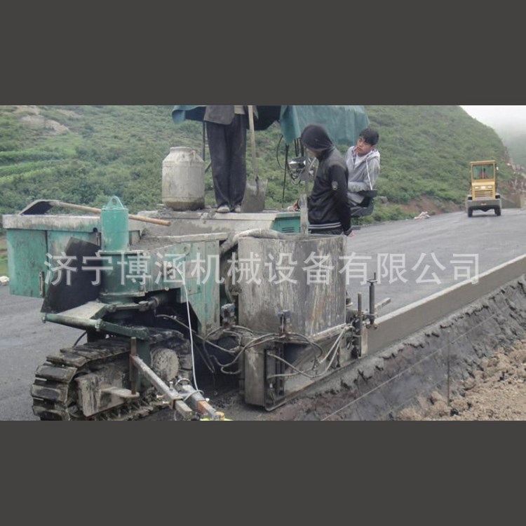 公路路肩子成型机路牙石液压成型机可自动找平路缘石拦水带成型机