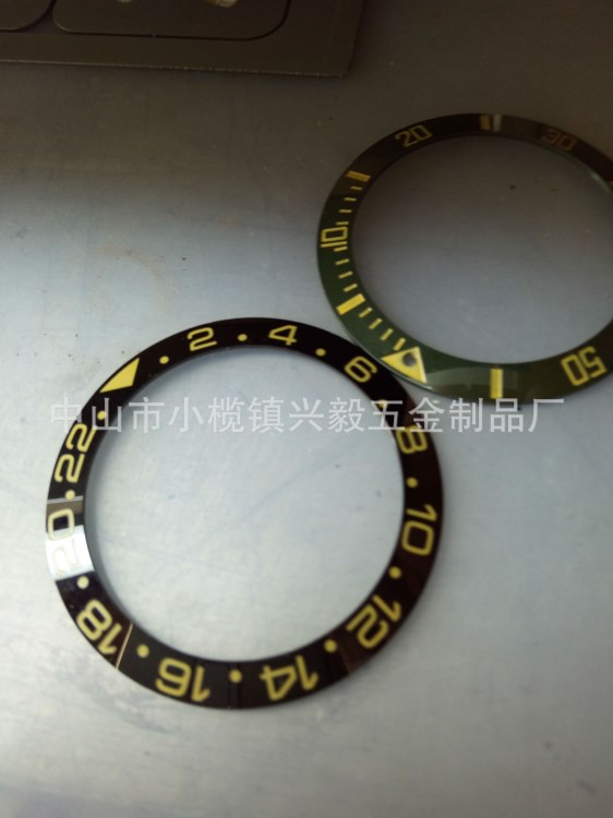 陶瓷、塑料表殼激光打標(biāo)后 填油 上色 滴油加工