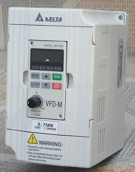 臺達(dá)伺服驅(qū)動 PLC    觸摸屏 VFD002EL23A  電機(jī) 現(xiàn)貨 