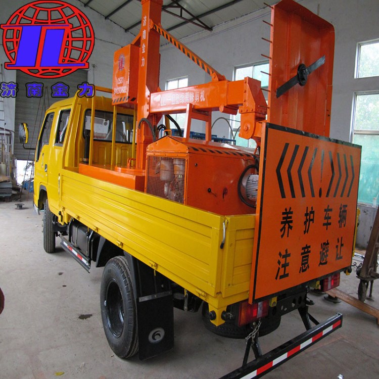 廠(chǎng)家直銷(xiāo)車(chē)載式修剪機(jī) 大型綠籬修剪機(jī)械