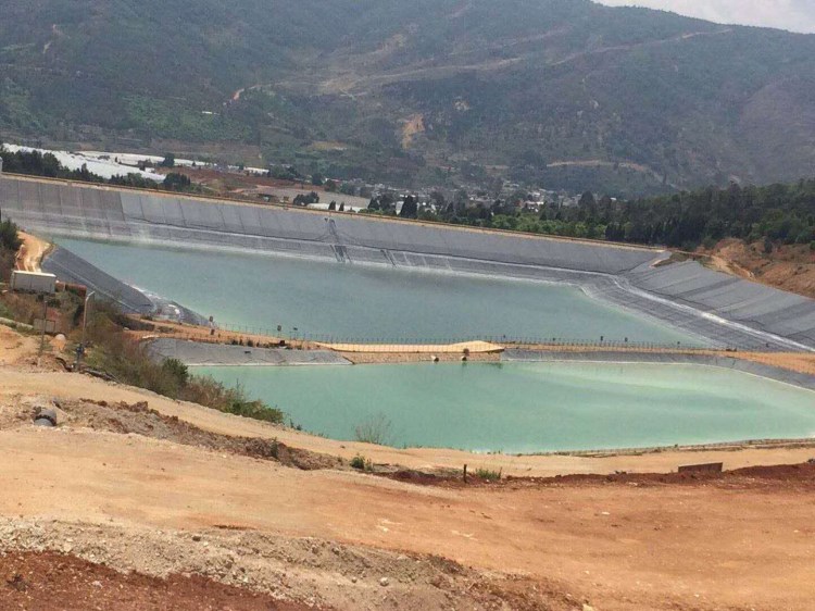 烏魯木齊土工布 烏魯木齊防滲膜 新疆土工材料  南疆水池防滲膜