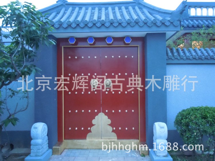 北京仿古實(shí)木門(mén) 室外復(fù)古平開(kāi)門(mén)木門(mén) 宏輝古建四合院門(mén)c加工