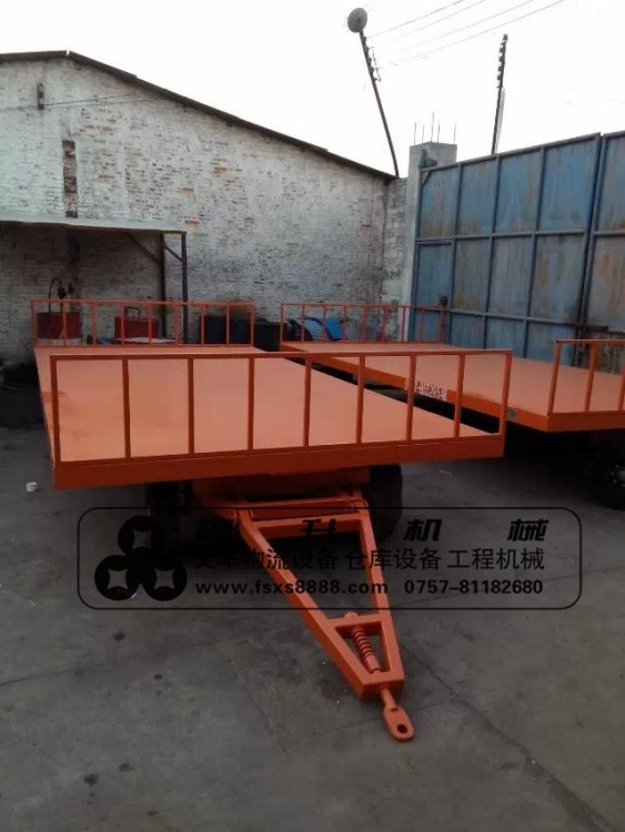供應(yīng)佛山平板拖車(chē)，江門(mén)叉車(chē)牽引拖車(chē)價(jià)格