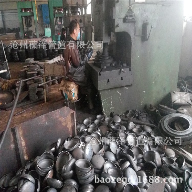 管帽生產(chǎn)廠家 堵頭  封頭  各種規(guī)格均可生產(chǎn) 碳鋼管帽 碳鋼封頭